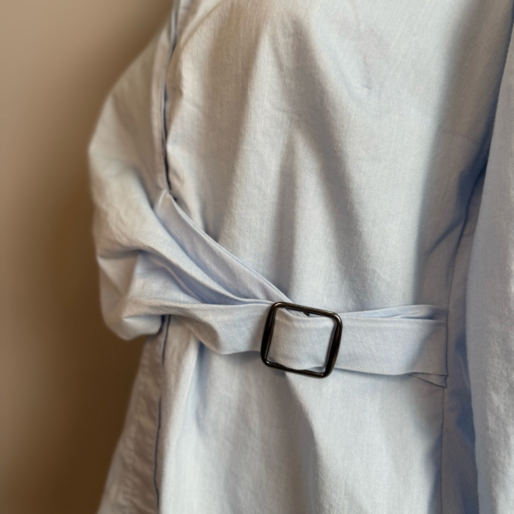 New York & Company light blue wrap buckle blouse size 6/small - Picture 5 of 12